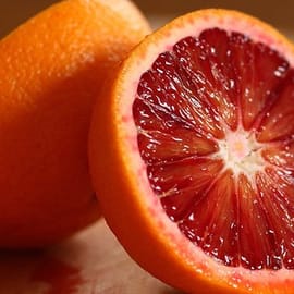 תפוז קטן מדהים! מגיע רך! (ככה הזן גדל). מושלם למיץ