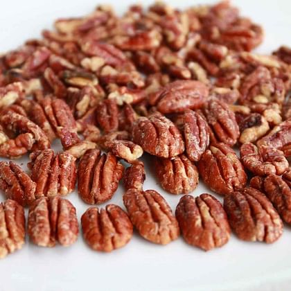 אגוזי פקאן טבעיים מעולים כ 170 גר'