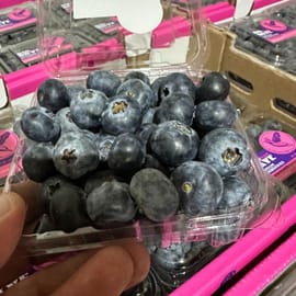 כ-125 ג' - יבוא פרו/ארגנטינה. פרי גדול